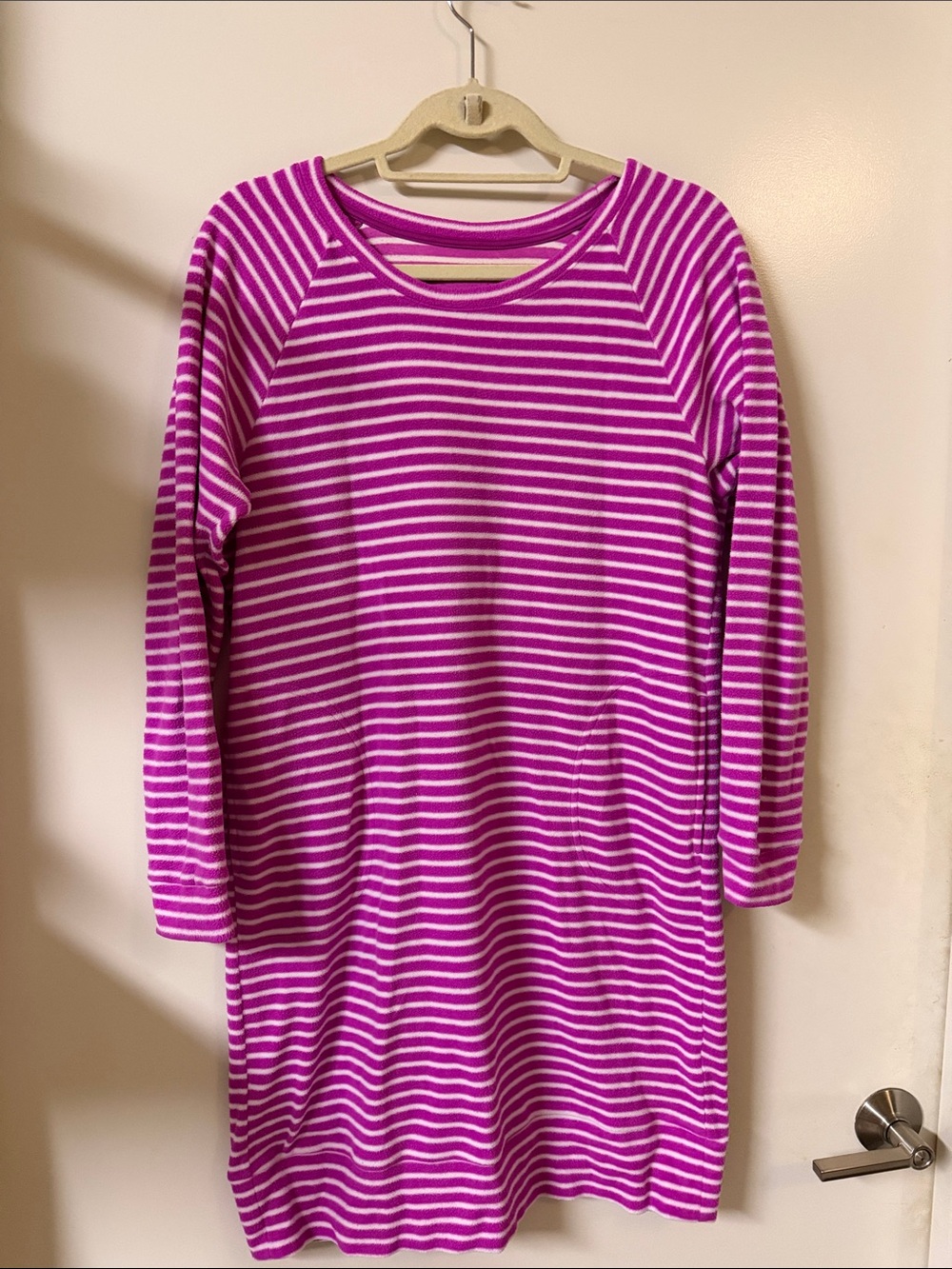 Uniqlo Women’s Fuchsia and White Striped Long-Sleeve Fleece Nightgown